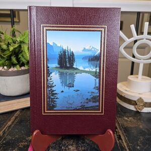 Canada's National Parks DELUXE Book | Maligne Lake Photo Nat Geo Coffee Table